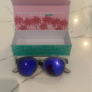 Goodr Circle G sunglasses